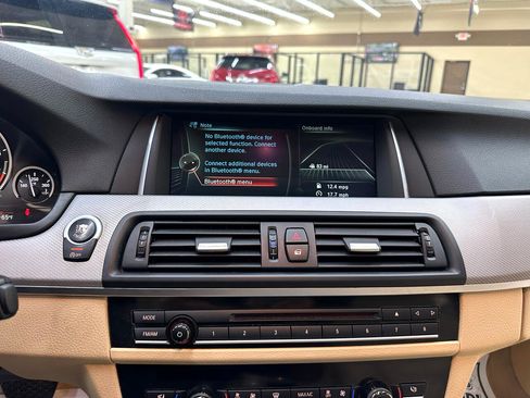 Used 2014 BMW 550i Sedan image 26