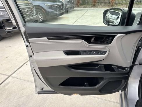Certified 2022 Honda Odyssey Touring image 19