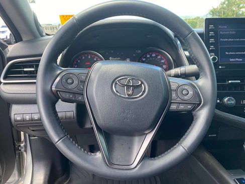Used 2021 Toyota Camry XSE FWD image 32