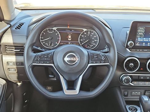 Used 2025 Nissan Sentra SV FWD image 23