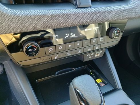 New 2026 Subaru Outback Premium image 22