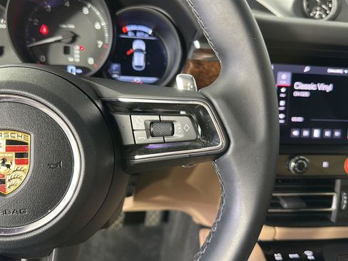 Used 2026 Porsche Macan Turbo AWD/4WD image 13