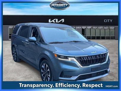 Used 2024 Kia Carnival EX