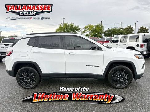 New 2026 Jeep Compass Latitude AWD/4WD image 2