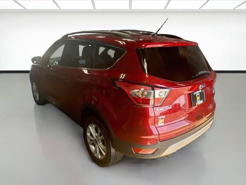 Used 2017 Ford Escape SE w/ Equipment Group 201A AWD/4WD image 7