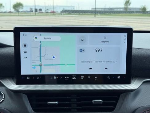 Used 2025 Ford Explorer ST-Line w/ Premium Package image 19