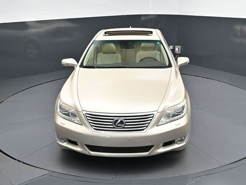 Used 2012 Lexus LS 460 w/ Comfort Pkg image 37