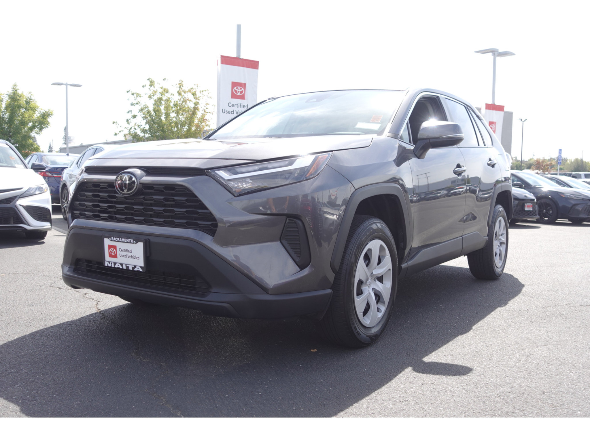 Certified 2024 Toyota RAV4 LE AWD/4WD image 7
