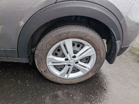 Certified 2025 Nissan Kicks Play S FWD image 24