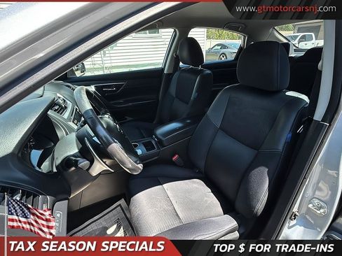 Used 2017 Nissan Altima 2.5 SR FWD image 21