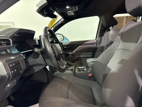 Used 2024 Toyota Tacoma SR5 AWD/4WD image 14