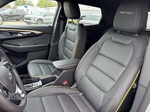 New 2026 Chevrolet TrailBlazer ACTIV w/ Convenience Package FWD image 38