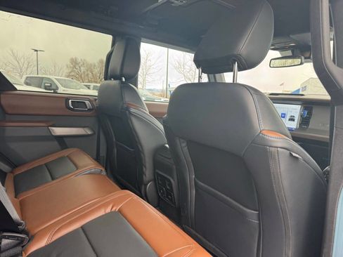 Used 2023 Ford Bronco Outer Banks image 15