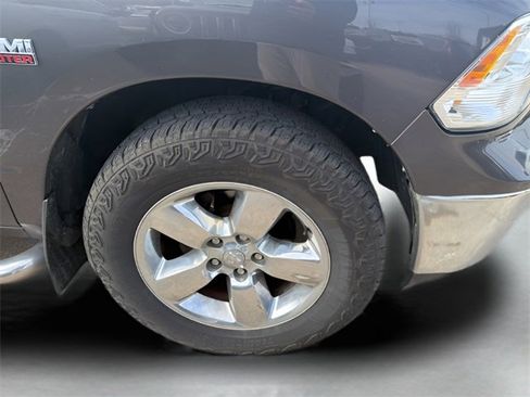 Used 2016 RAM 1500 Big Horn image 3