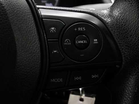 Used 2024 Toyota Corolla LE FWD image 21