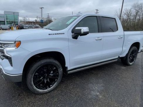 New 2026 Chevrolet Silverado 1500 LTZ w/ LTZ Premium Package AWD/4WD image 6