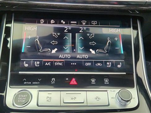 Used 2025 Audi Q8 Prestige w/ Prestige Package image 50