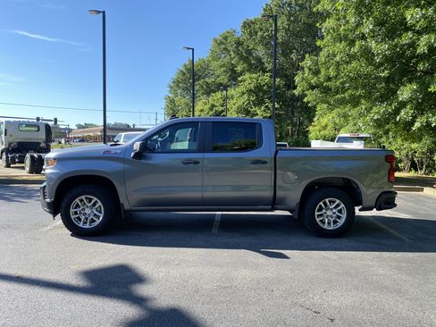 Used 2021 Chevrolet Silverado 1500 W/T w/ WT Value Package AWD/4WD image 6