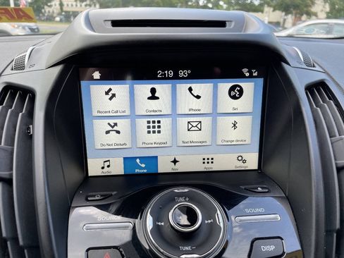 Used 2018 Ford Escape Titanium AWD/4WD image 33