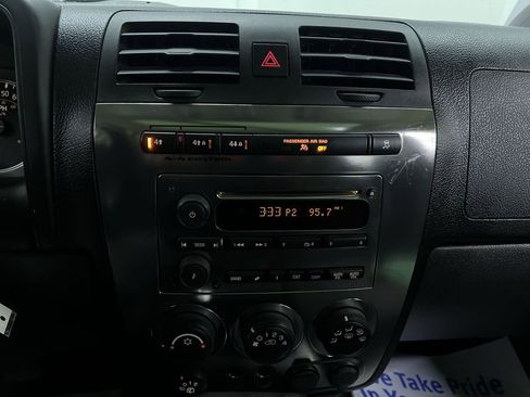 Used 2009 HUMMER H3 AWD/4WD image 18