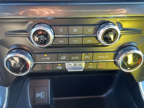 Certified 2023 Ford F150 XLT w/ Equipment Group 302A High image 18