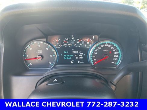 Used 2020 Chevrolet Suburban Premier w/ Premier Plus Edition image 21