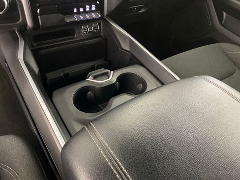Used 2023 RAM 1500 Big Horn AWD/4WD image 30