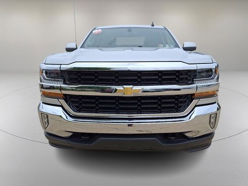 Used 2017 Chevrolet Silverado 1500 LT w/ All Star Edition AWD/4WD image 3