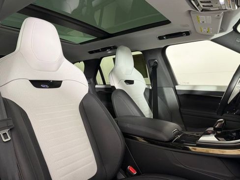 Used 2025 Land Rover Range Rover Sport SV Edition Two AWD/4WD image 32