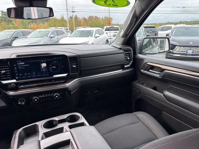 Certified 2023 Chevrolet Silverado 1500 RST w/ Rally Edition AWD/4WD image 26