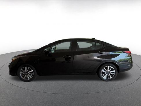 Used 2025 Nissan Versa SV FWD image 8