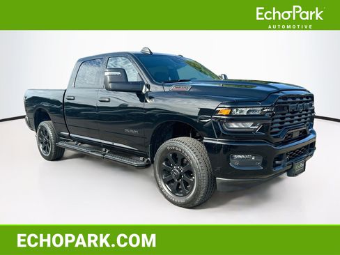 Used 2025 RAM 2500 Big Horn AWD/4WD image 1