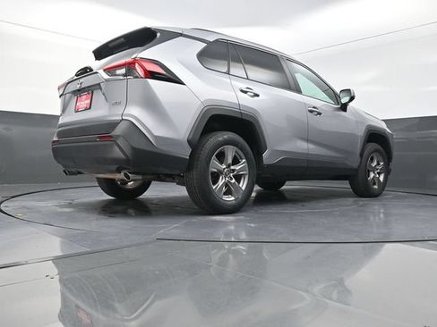 Used 2024 Toyota RAV4 XLE FWD image 37