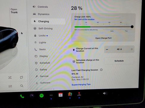 Used 2025 Tesla Model Y Long Range AWD/4WD image 18