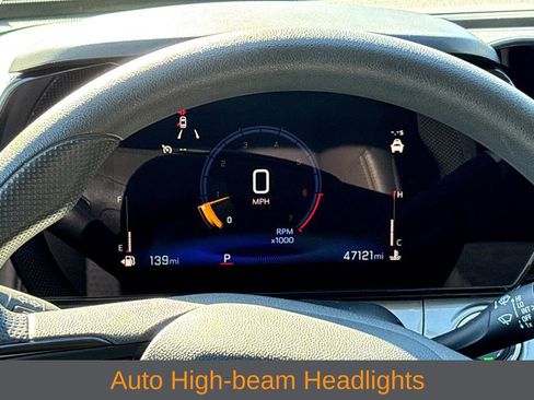 Used 2024 Chevrolet Trax LT FWD image 5