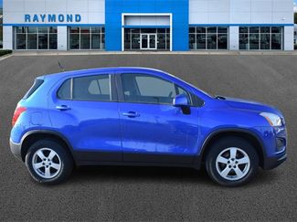Used 2016 Chevrolet Trax LS video 2