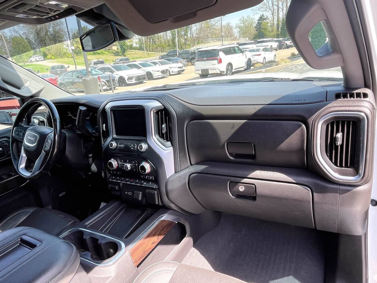 Used 2019 GMC Sierra 1500 SLT w/ SLT Premium Plus Package AWD/4WD image 10