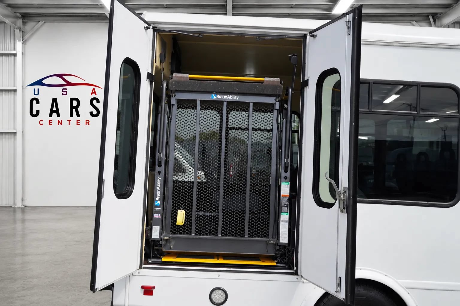 Used 2019 Ford Transit 350 138 DRW w/ Shuttle Bus Prep Package RWD image 9