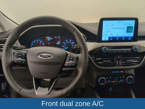 Used 2022 Ford Escape SEL image 20