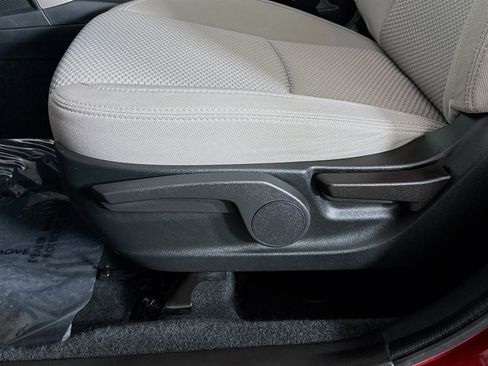 Used 2017 Subaru Forester 2.5i w/ Alloy Wheel Package image 20