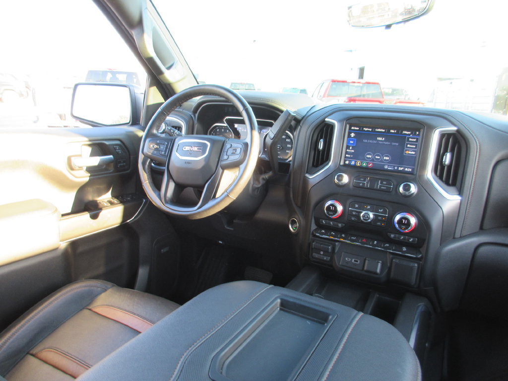 Certified 2021 GMC Sierra 1500 AT4 w/ Technology Package AWD/4WD image 29