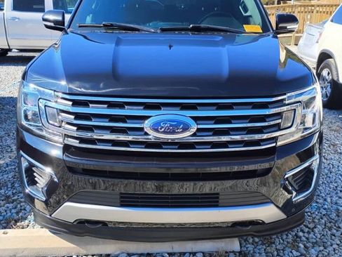 Used 2019 Ford Expedition Max Limited image 1