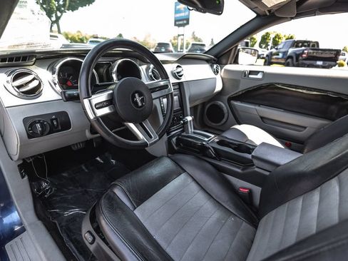Used 2007 Ford Mustang GT Premium RWD image 17