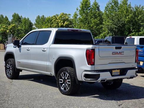 Used 2022 GMC Sierra 1500 AT4 w/ Technology Package AWD/4WD image 24