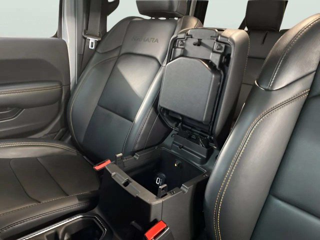Used 2024 Jeep Wrangler Unlimited Sahara w/ Safety Group AWD/4WD image 86