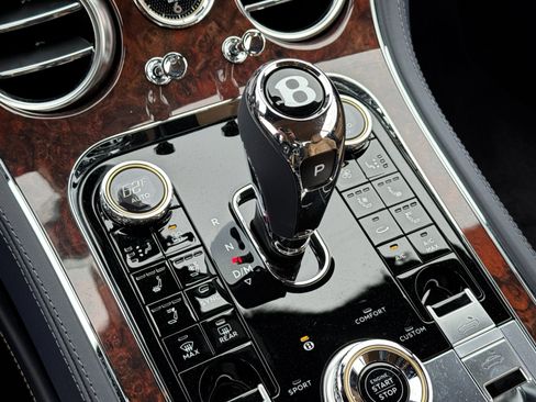Certified 2022 Bentley Continental GT image 23