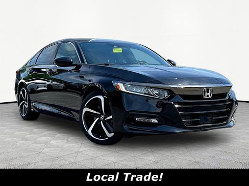 Used 2019 Honda Accord Sport image 3