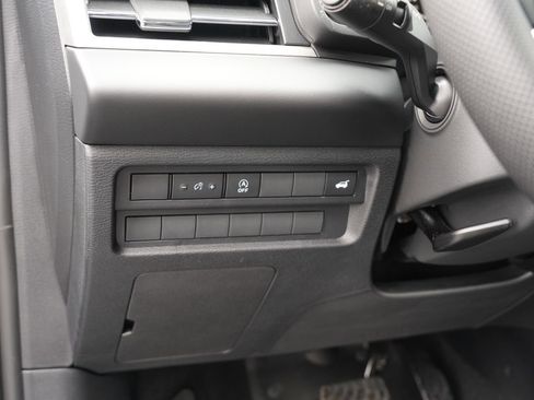 New 2026 Mitsubishi Outlander Trail Edition image 18