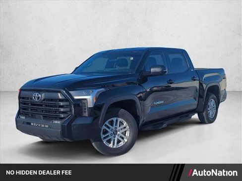 Used 2025 Toyota Tundra SR5 w/ SR5 Premium Package AWD/4WD image 1