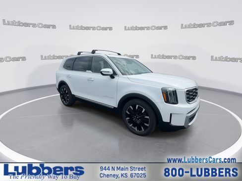 Used 2024 Kia Telluride SX AWD/4WD image 2
